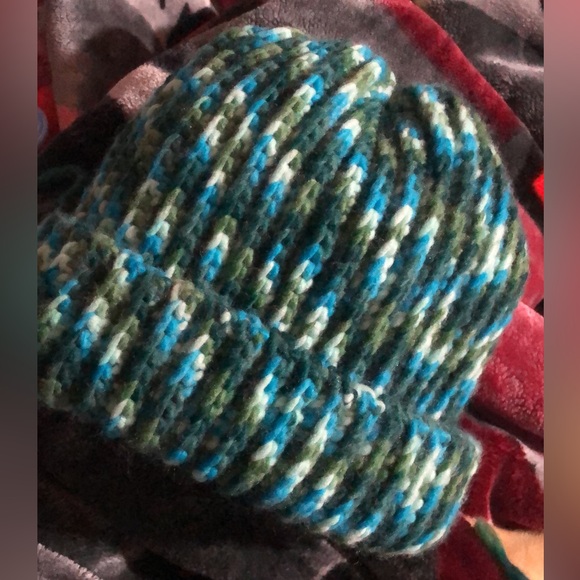 Crochted Beaniee. - Picture 1 of 1